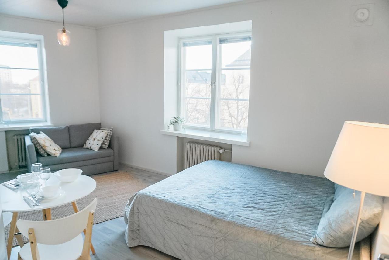 Cozy City Studio By Tram And Bus Stops Helsingfors Exteriör bild